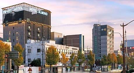 almond hotel Gupo station