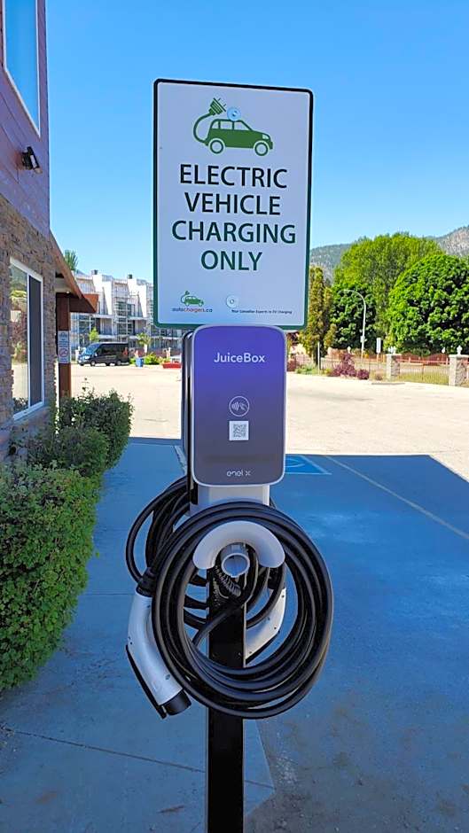 Days Inn & Conference Centre by Wyndham Penticton