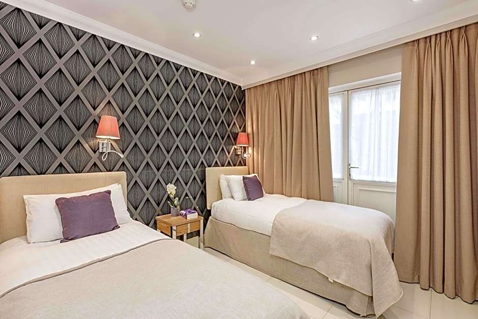 Ashburn Court Apartments