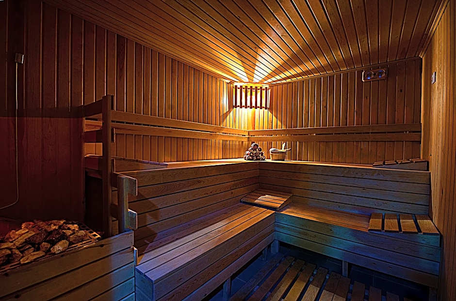 Iris Hotel & Spa
