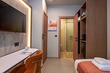 Economy Single Room
