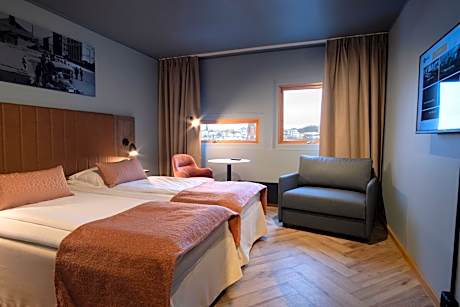 Twin Room with Extra Bed