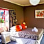 Ducks & Drakes Boutique Motel & Backpackers