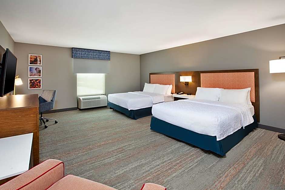 Hampton Inn By Hilton Clinton