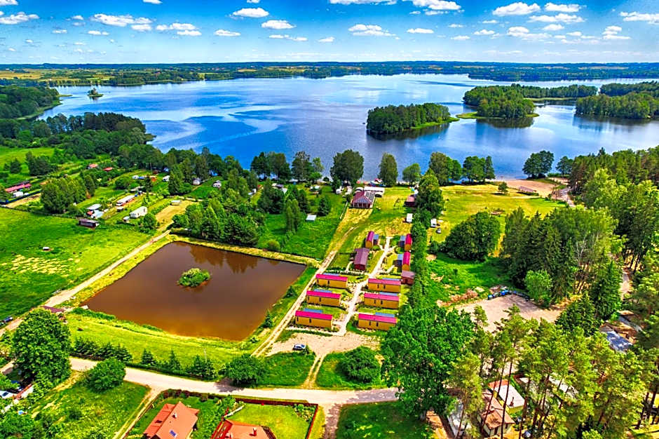 Velo Camp nad jeziorem Dadaj