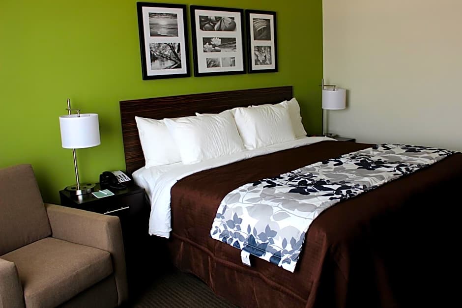 Sleep Inn & Suites Odessa near University