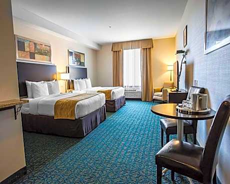 Queen Room with Two Queen Beds - Non-Smoking