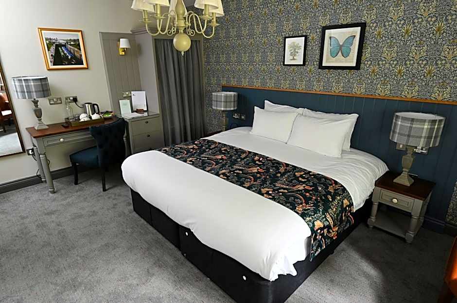 Rose Revived by Chef & Brewer Collection