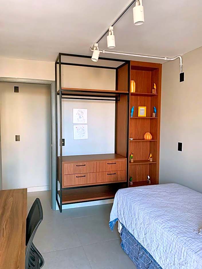 Urban 750 by Day by Day