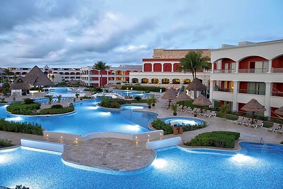 Hard Rock Hotel Riviera Maya - Hacienda All Inclusive