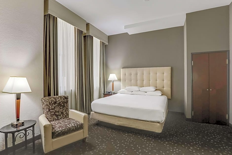 Drury Plaza Hotel New Orleans