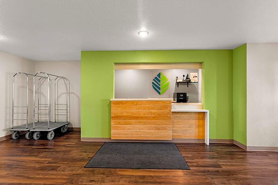 WoodSpring Suites Port St Lucie