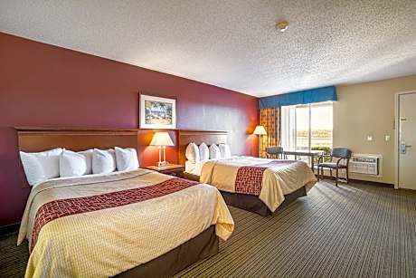 ADA Accessible Deluxe 2 Full Beds Non-Smoking