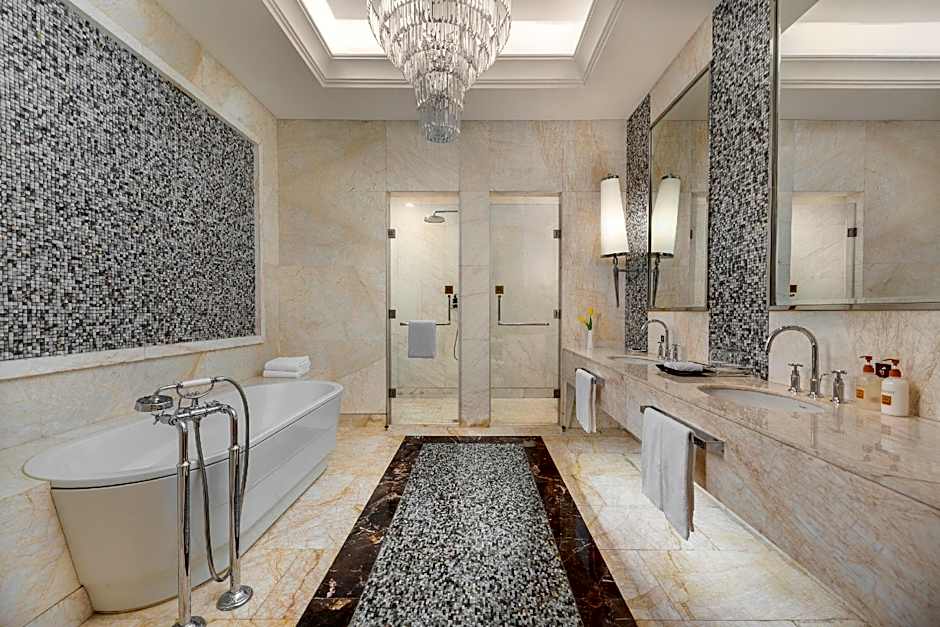 Crowne Plaza Yichang By IHG