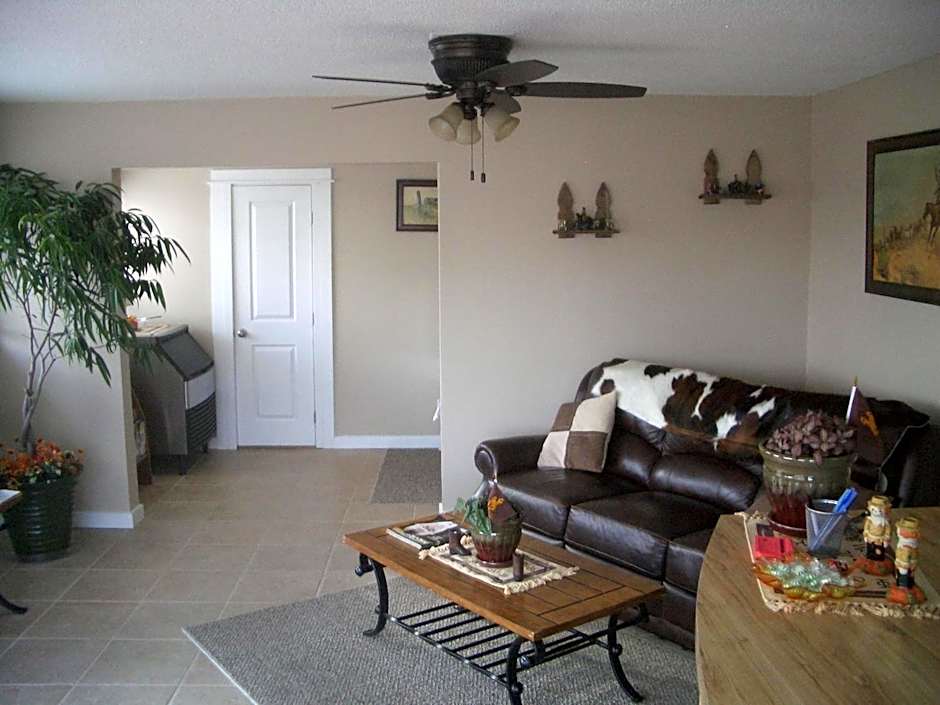 Laramie Valley Inn – Laramie, WY