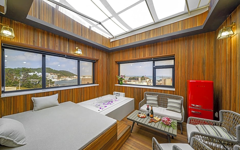 No.25 hotel  Gijangyeonhwari