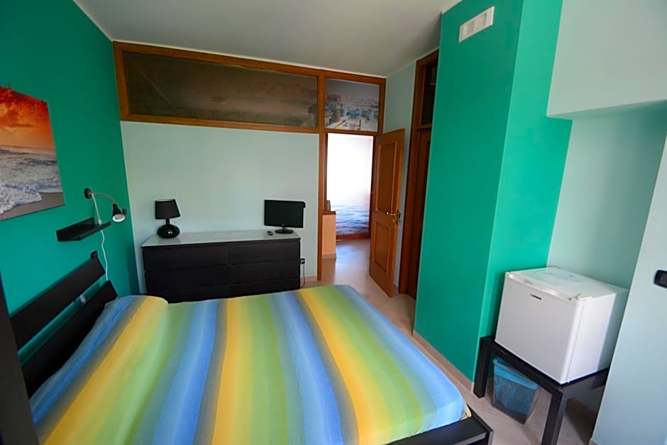 B&B LA BAIA Sea Rooms