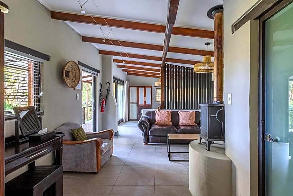 Hog Hollow Country Lodge