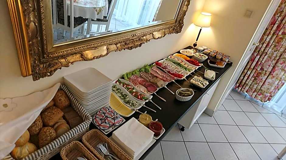 BTHouse, Pokoje Gościnne