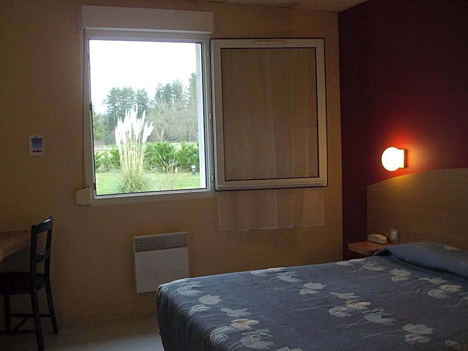 Hôtel Le Grand Chêne