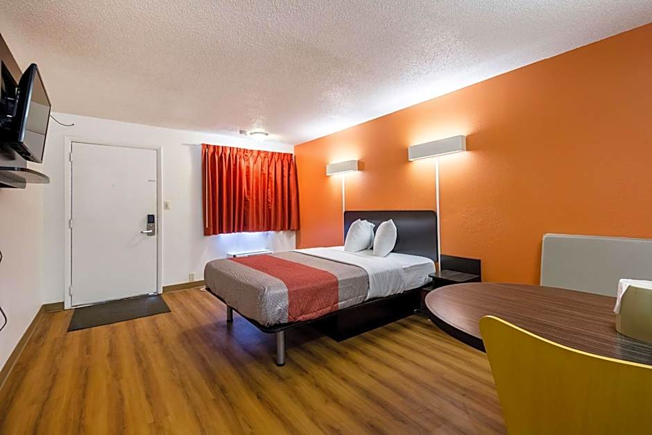 Motel 6 Indianapolis In – Indianapolis, IN