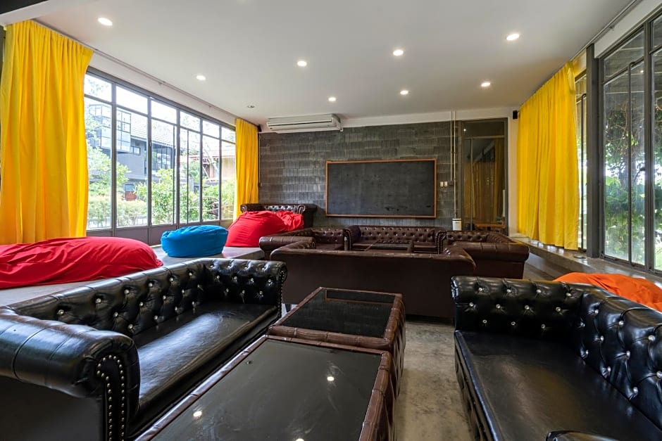 Phrip Phri Luxury Pool Villas