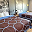 Super 8 by Wyndham Burlington
