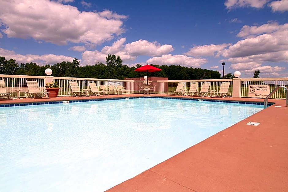 Country Inn & Suites by Radisson, Sandusky South, OH