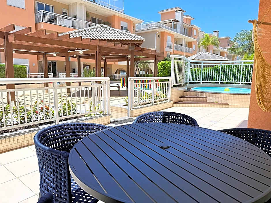Residencial com piscina a apenas 150 metros da Praia dos Ingleses Lado Norte
