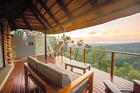 Leopard Mountain Safari Lodge