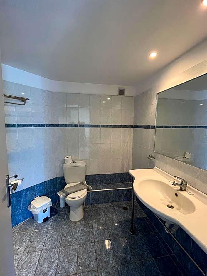 Theodorou Beach Hotel Apartments