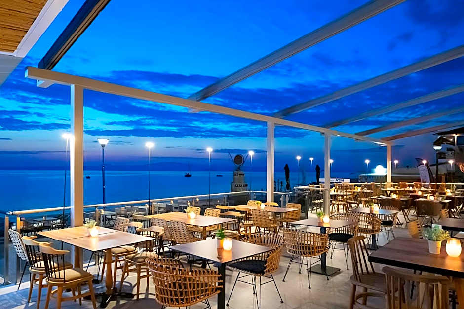 Sea Level Hotel by Diomedes Group