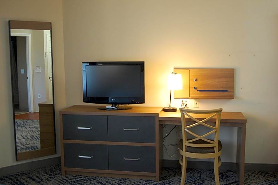 Candlewood Suites Harrisburg By IHG