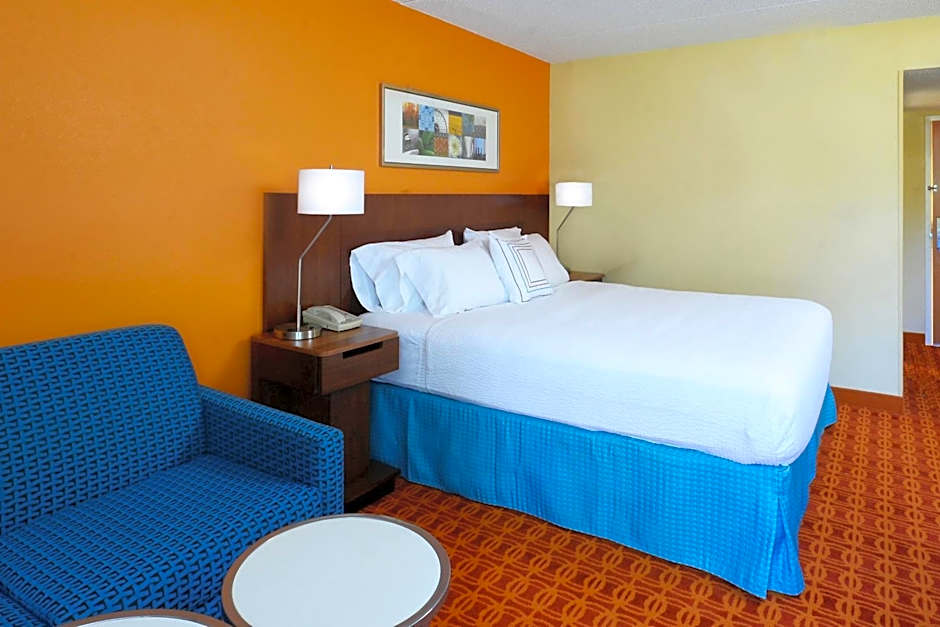 Fairfield Inn & Suites by Marriott Winston-Salem Hanes Mall