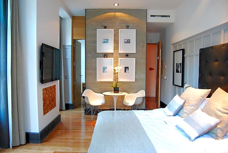 Browns Boutique Hotel