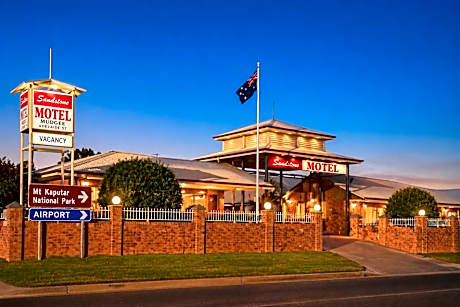 Southern Cross Motor Inn