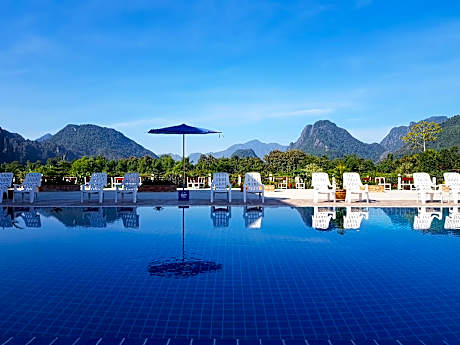 Simon Riverside Hotel