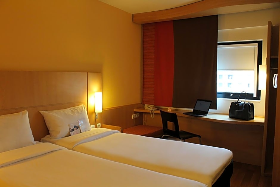 Ibis Constantine