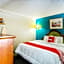 OYO Hotel Hutchinson KS West 4th Ave