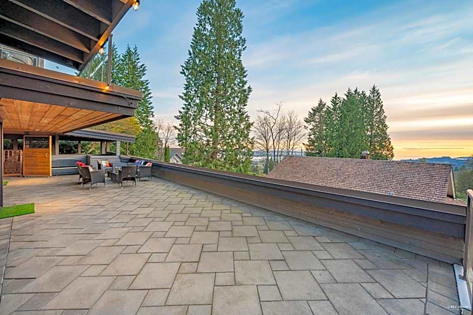 Seymour Private Bedroom, Ensuite Bathroom with Shared Pool, Hot Tub with Views