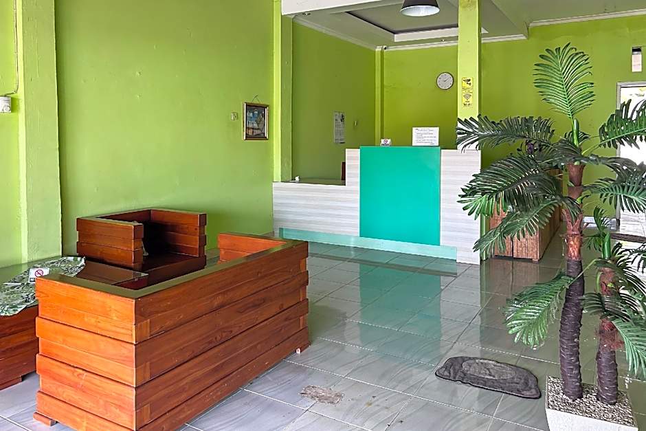 RedDoorz Syariah Near SMA N 6 Palembang