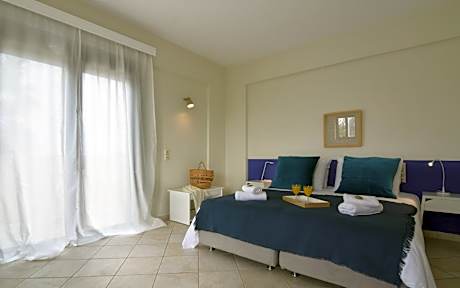 Family Room with Sea View