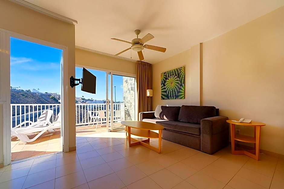 Servatur Altamadores