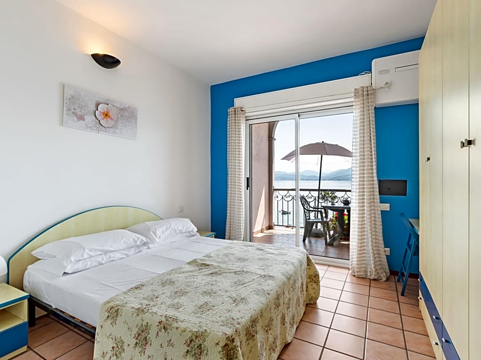 Apartment in Oggebbio with Sea View Terrace