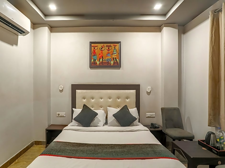 Townhouse Ranipur Mor