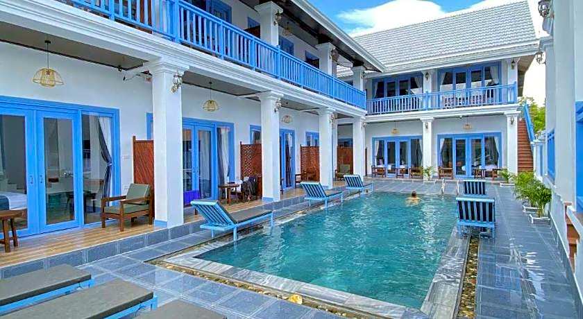 Sadakham Royal View Hotel