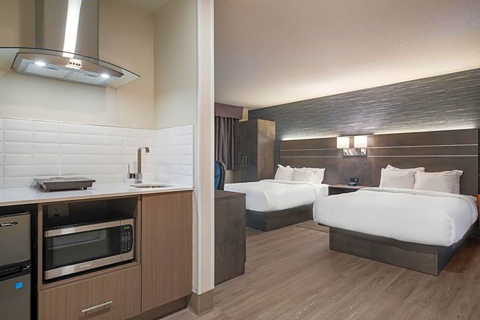 Glengarry Extended Stays