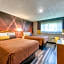La Mirage Inn - Hollywood
