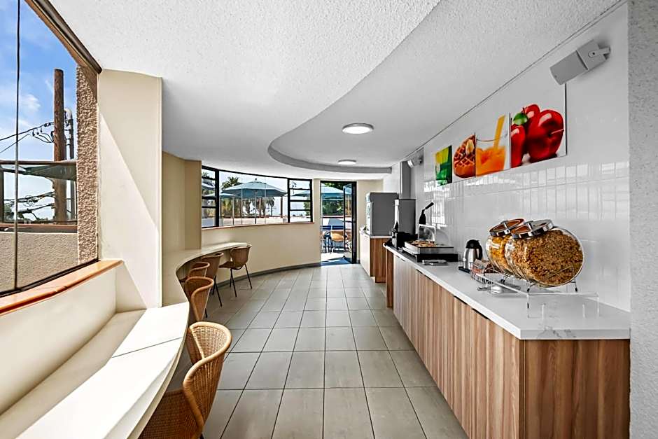 Quality Inn And Suites Hermosa Beach