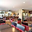 Quality Inn Parkersburg North-Vienna